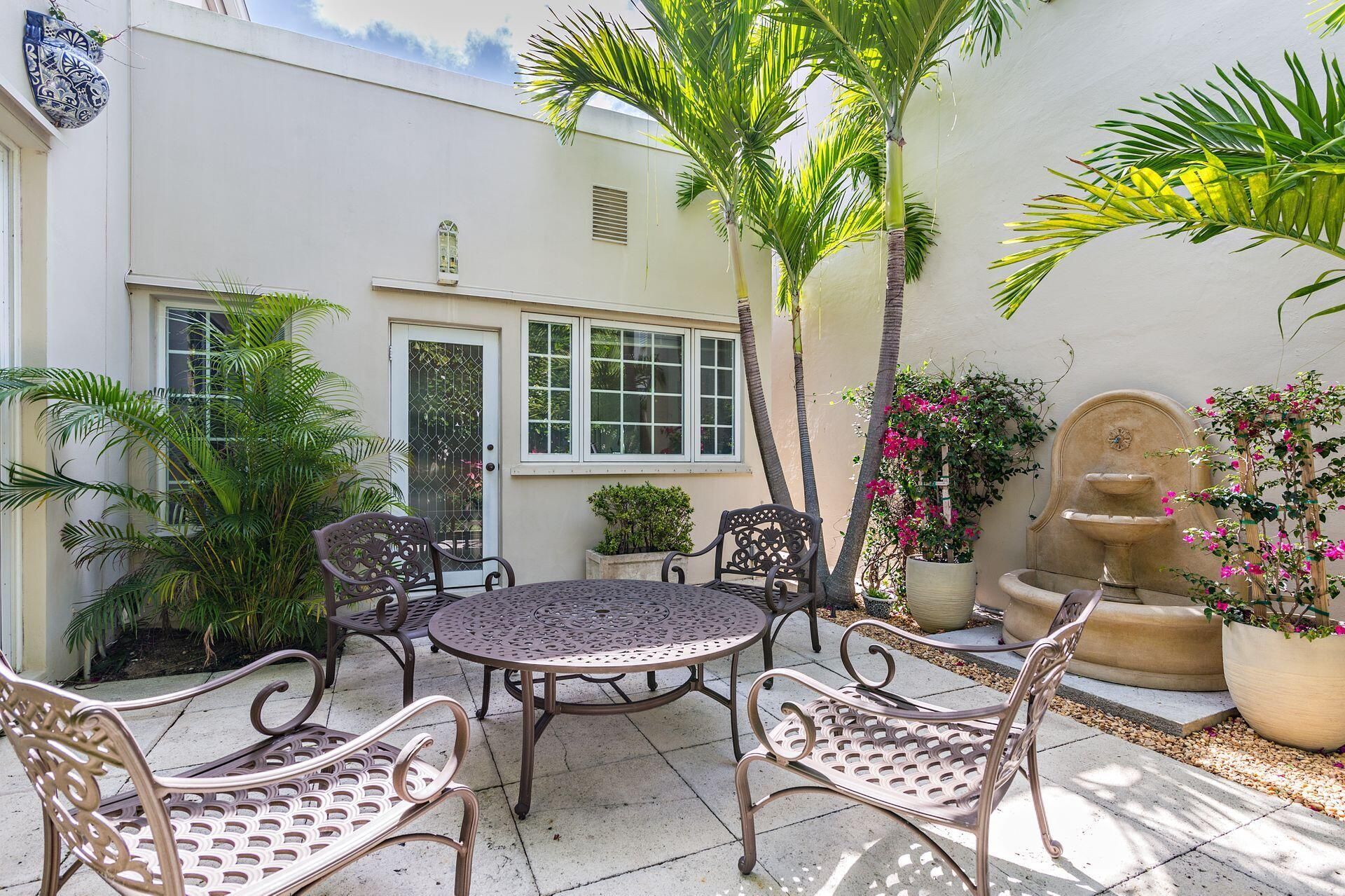155 Peruvian Avenue, Palm Beach, FL 33480 Photo