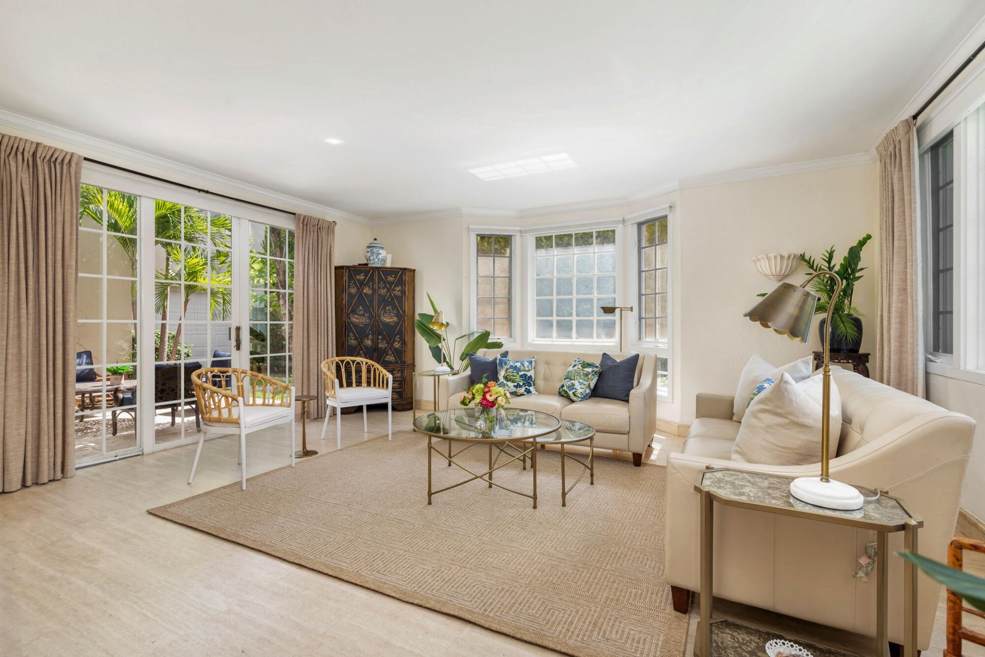 155 Peruvian Avenue, Palm Beach, FL 33480 Photo