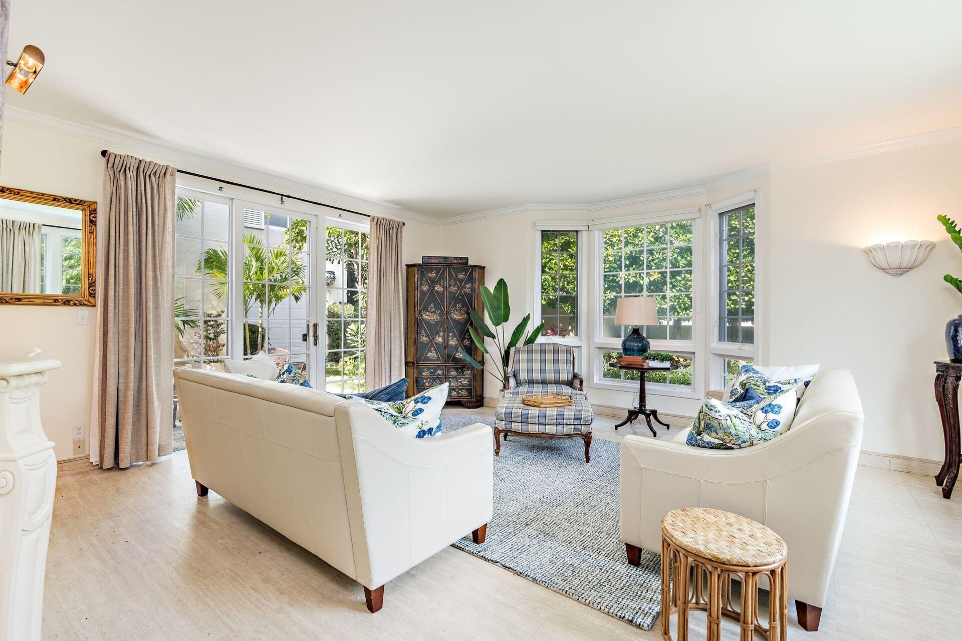 155 Peruvian Avenue, Palm Beach, FL 33480 Photo