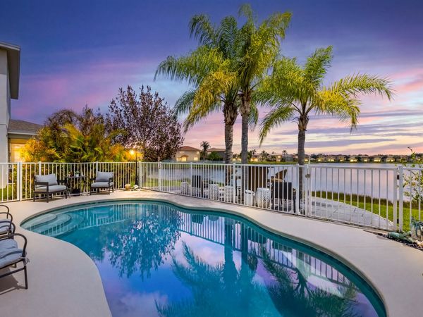 707 NW Leonardo Circle, Port St. Lucie, FL 34986