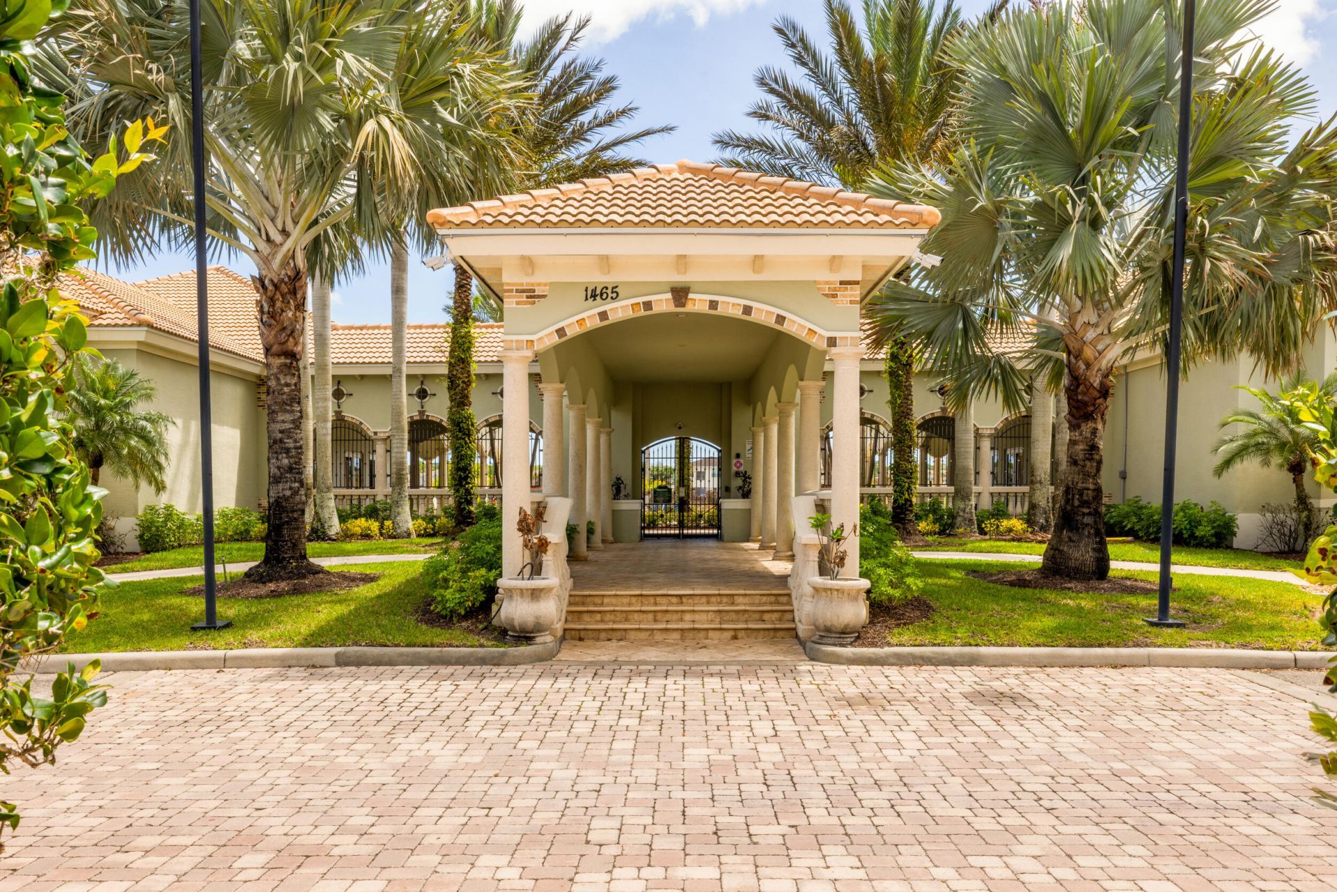 707 NW Leonardo Circle, Port Saint Lucie, FL 34986 Photo