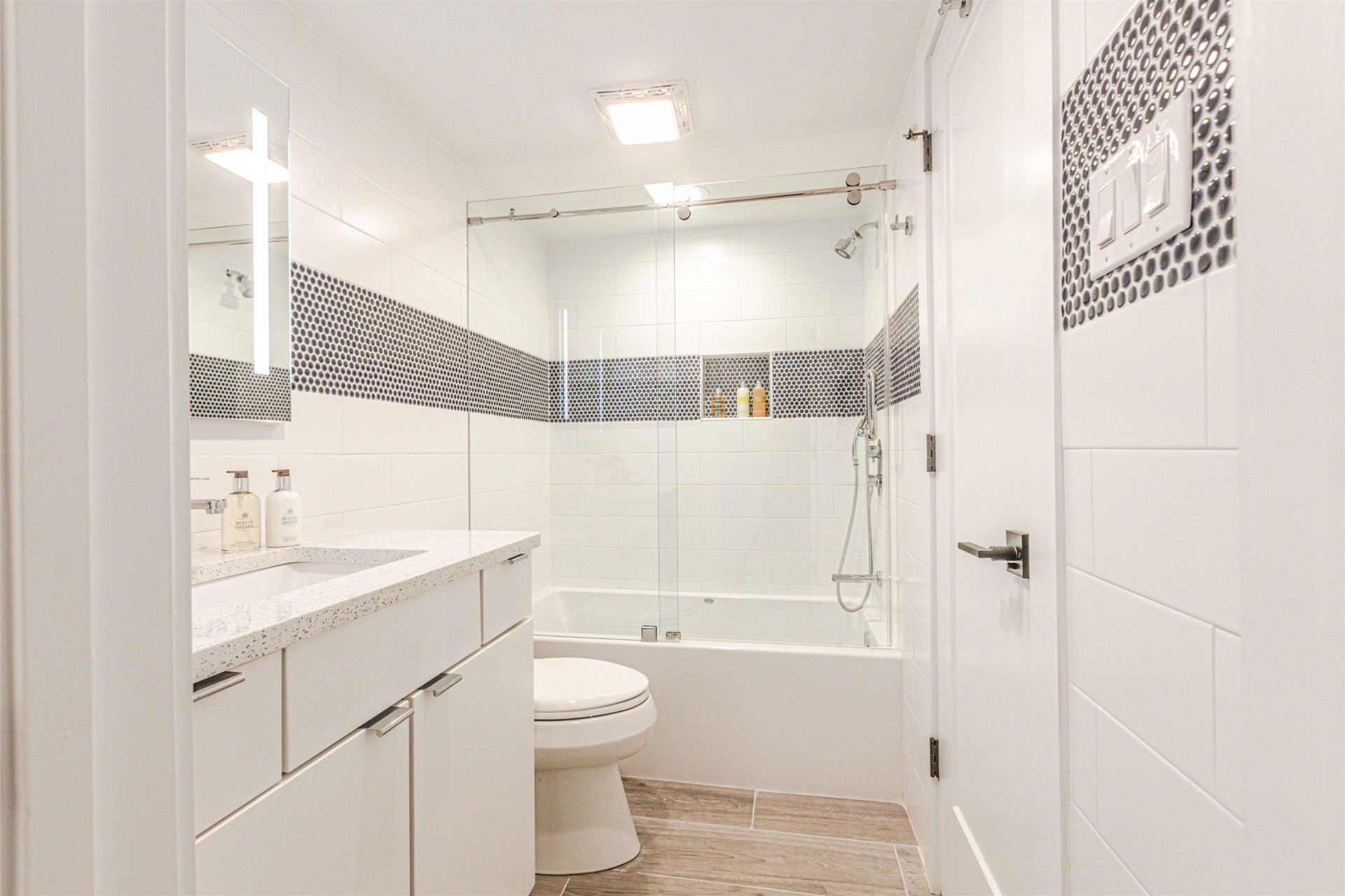 2501 S Ocean Blvd. Photo 19