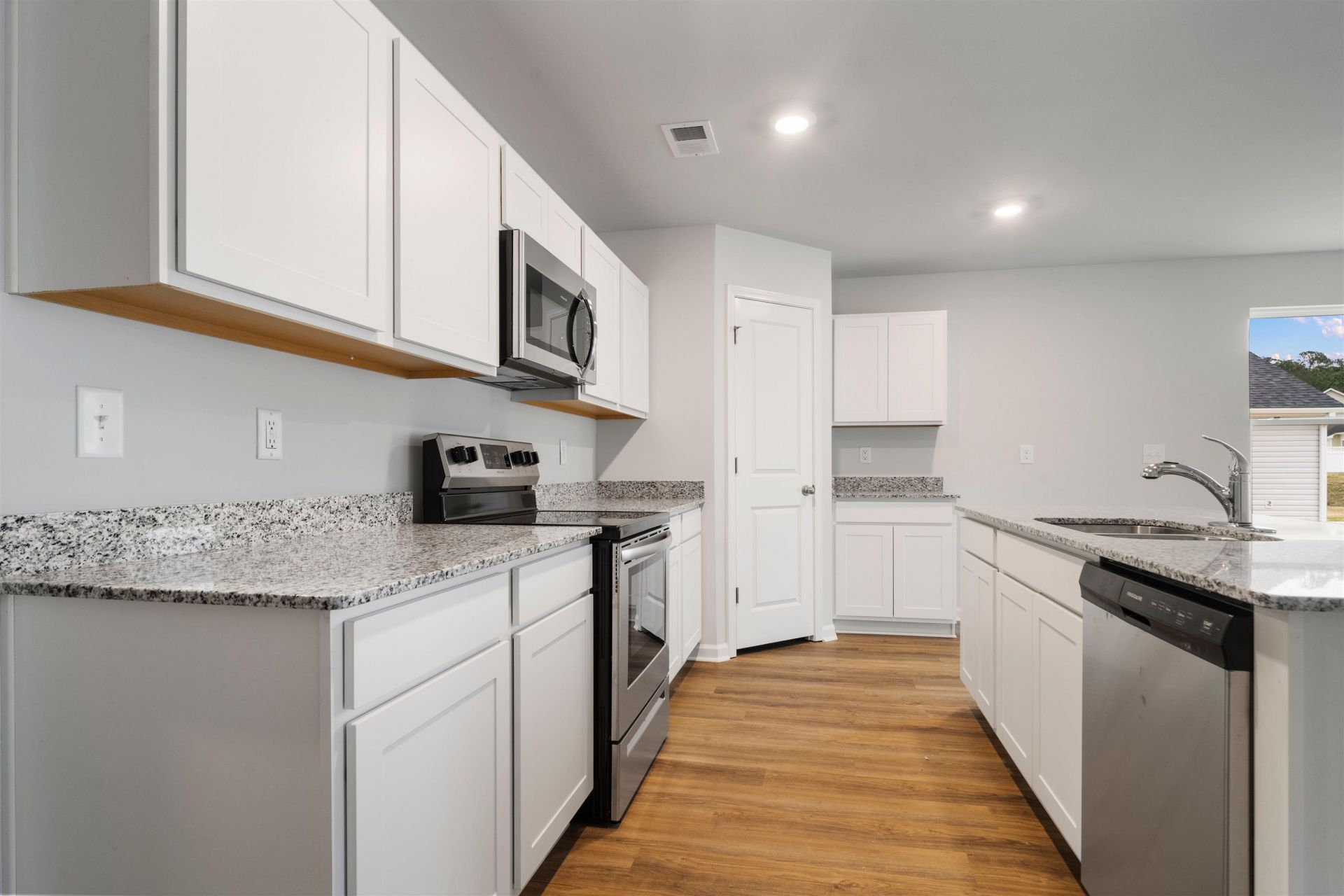 1064 Cherrystone Loop Photo 40