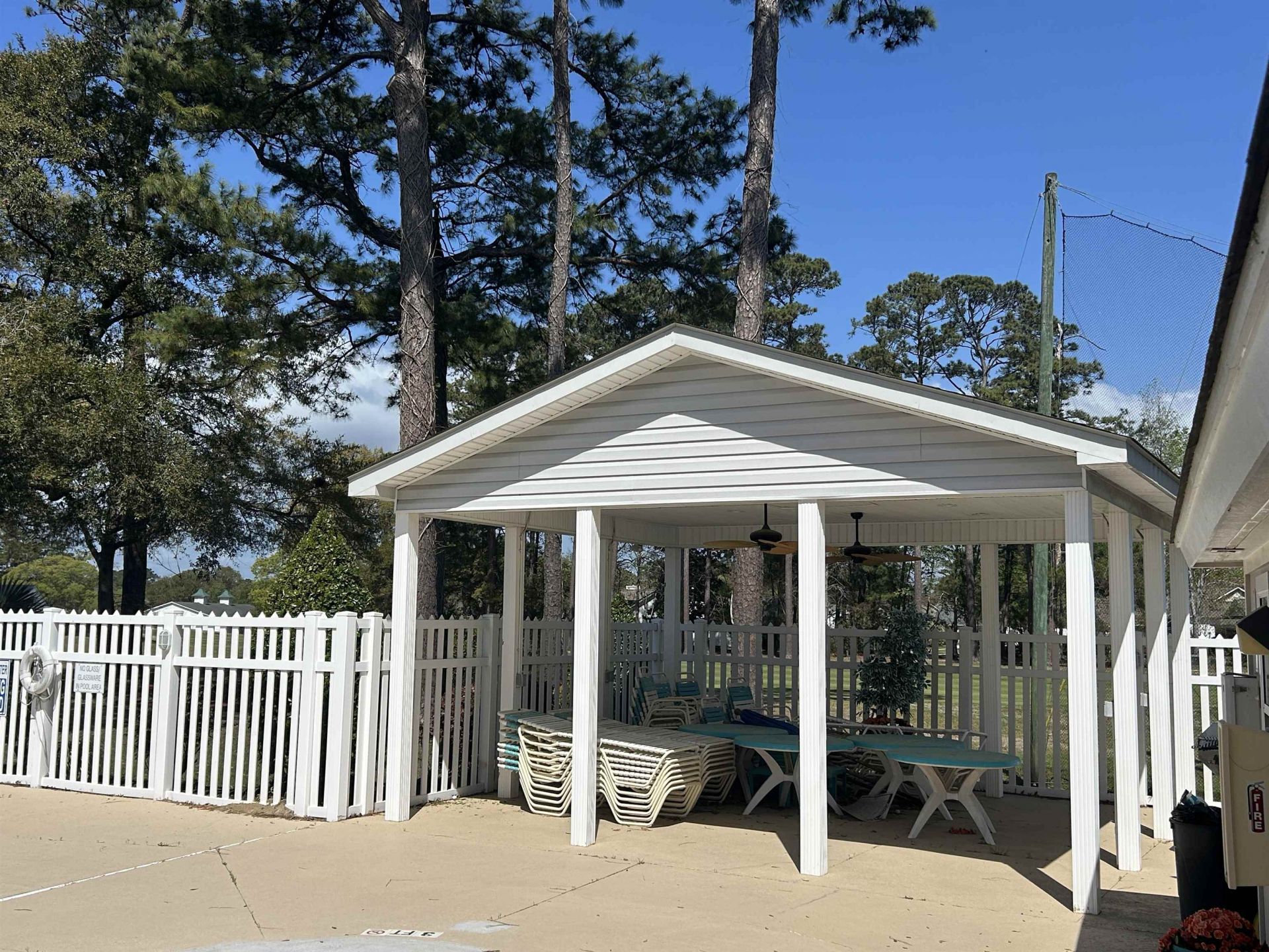 4413 Eastport Blvd. Photo 23