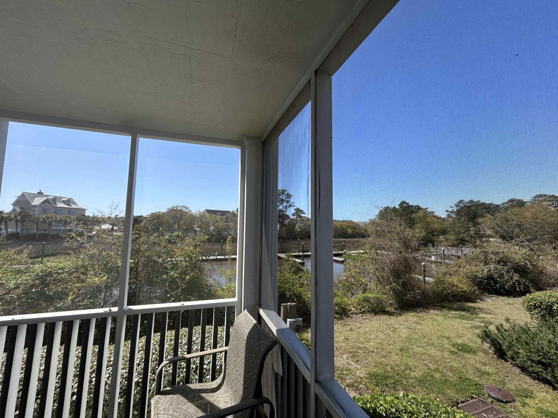 4413 Eastport Blvd. Photo 5