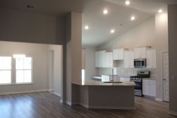 1316 Seachase Way photo 4