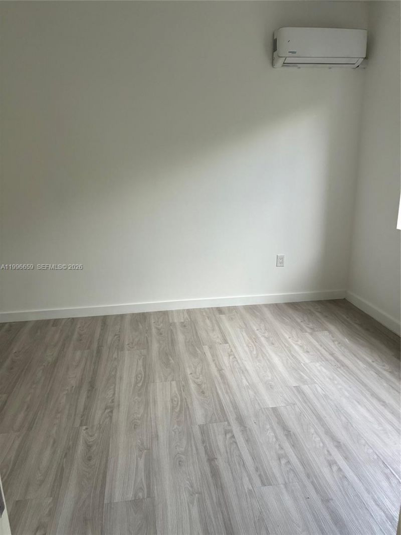 2352 SW 5th St, Unit 2, Miami, FL 33135 Photo