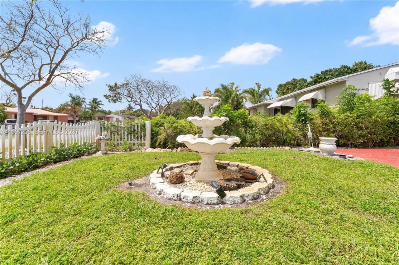 1335 NW 129th St , North Miami, FL 33167 Photo