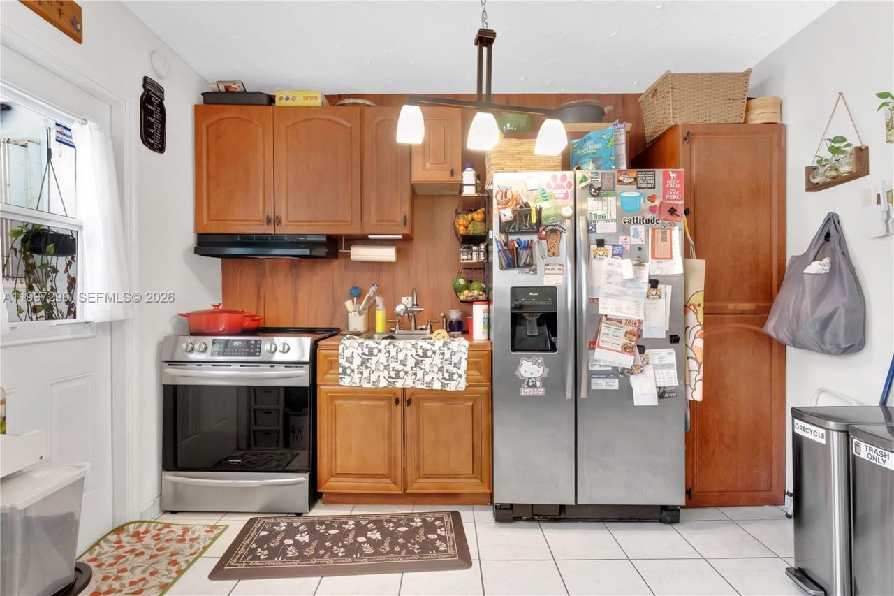 1335 NW 129th St , North Miami, FL 33167 Photo