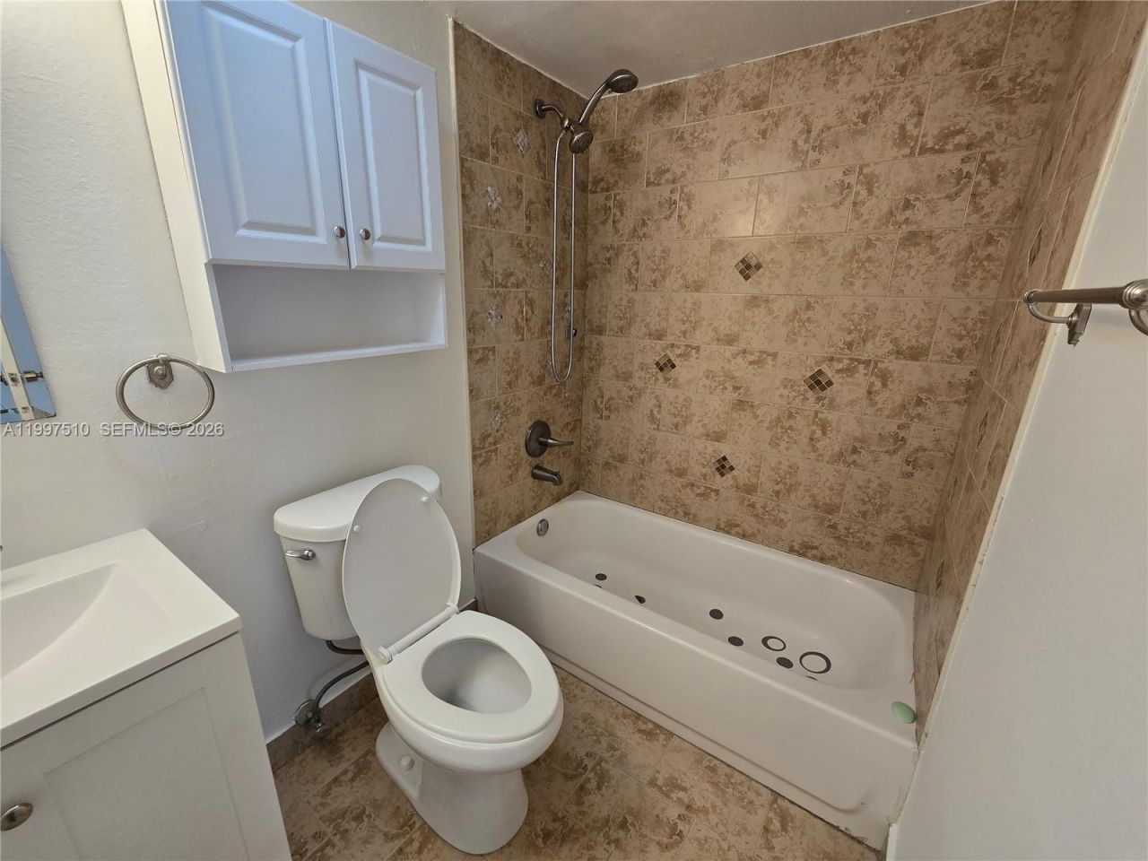 4845 NW 7th St, Unit 309-5, Miami, FL 33126 Photo