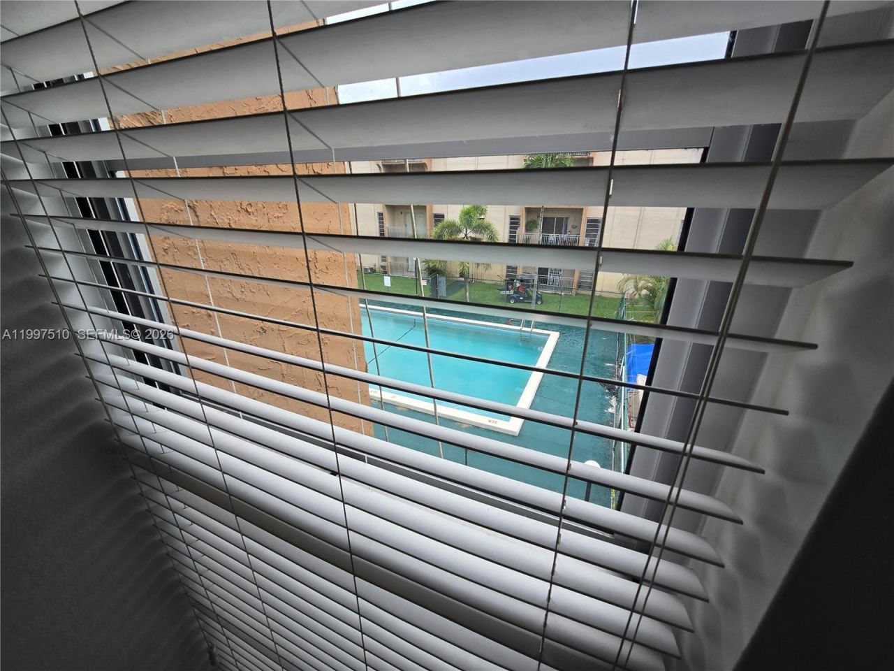 4845 NW 7th St, Unit 309-5, Miami, FL 33126 Photo