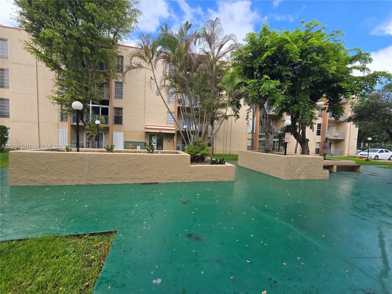 4845 NW 7th St, Unit 309-5, Miami, FL 33126 Photo
