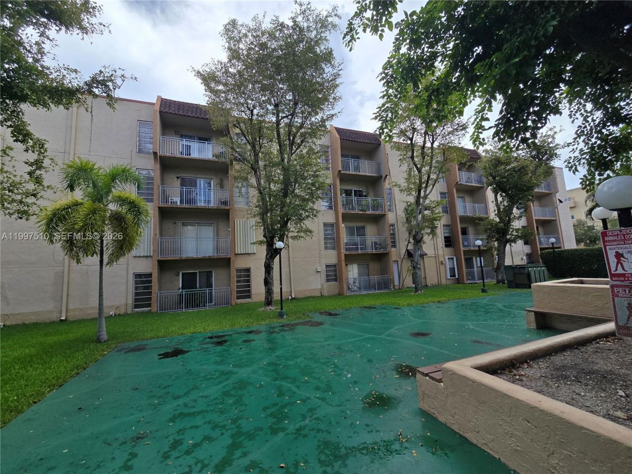 4845 NW 7th St, Unit 309-5, Miami, FL 33126 Photo