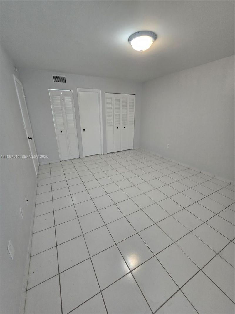 4845 NW 7th St, Unit 309-5, Miami, FL 33126 Photo