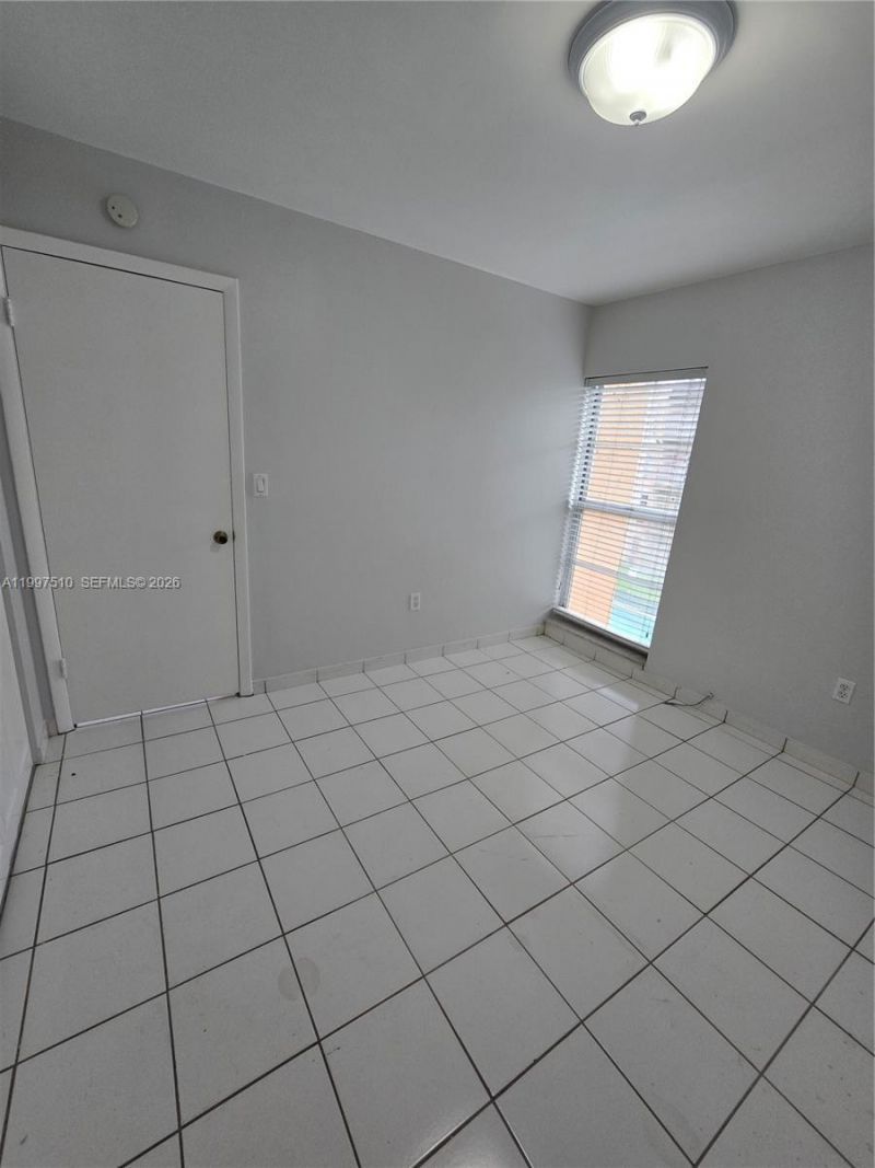 4845 NW 7th St, Unit 309-5, Miami, FL 33126 Photo