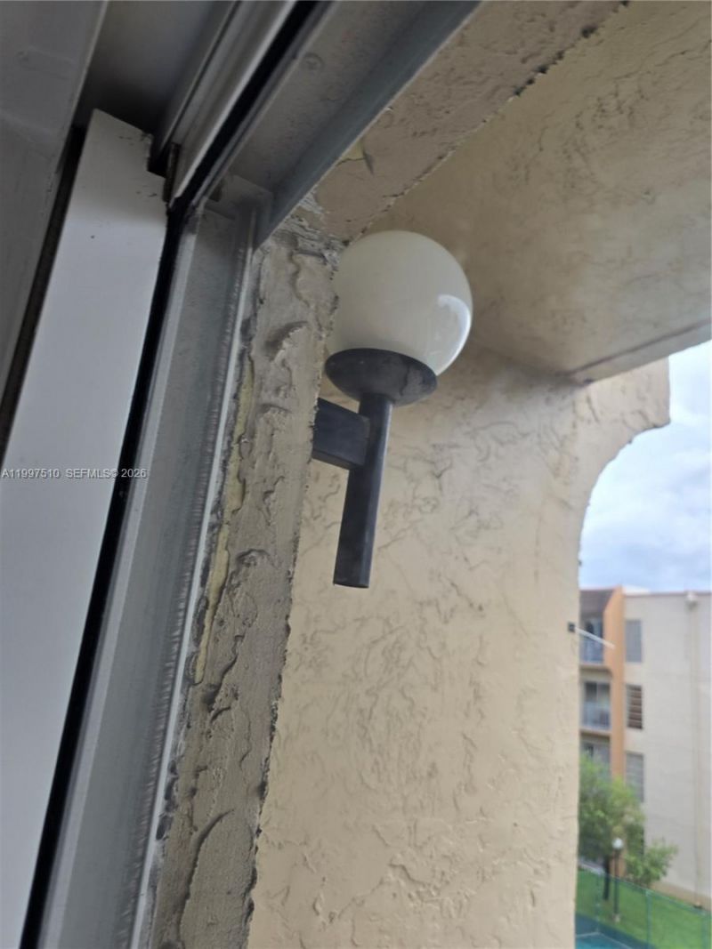 4845 NW 7th St, Unit 309-5, Miami, FL 33126 Photo