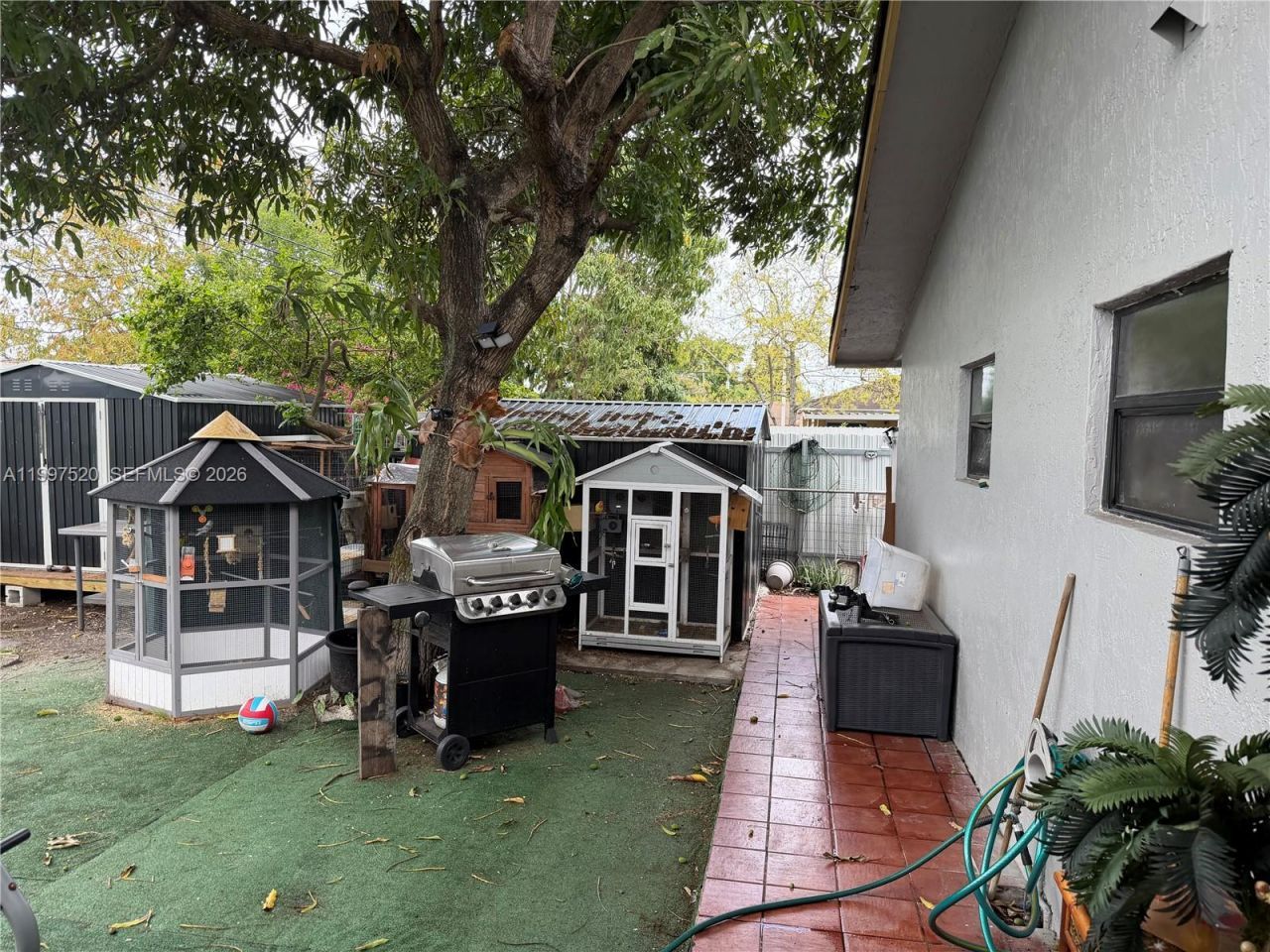 671 NE 1st Pl , Hialeah, FL 33010 Photo