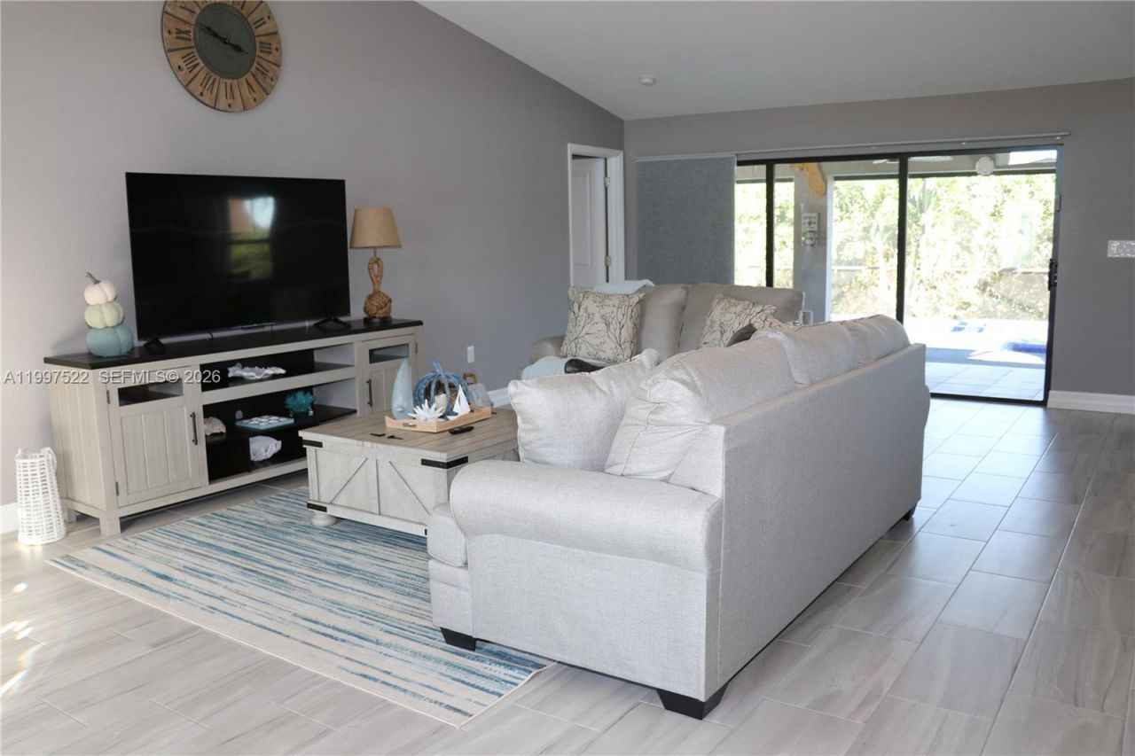 4407 SW 16th Pl, Cape Coral, FL 33194 Photo