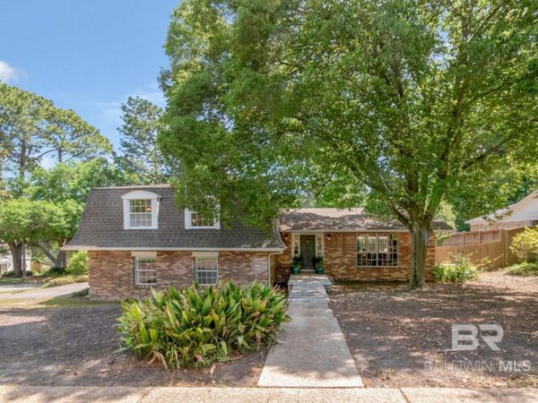 524 S Spring Park Drive, Mobile, AL 36608