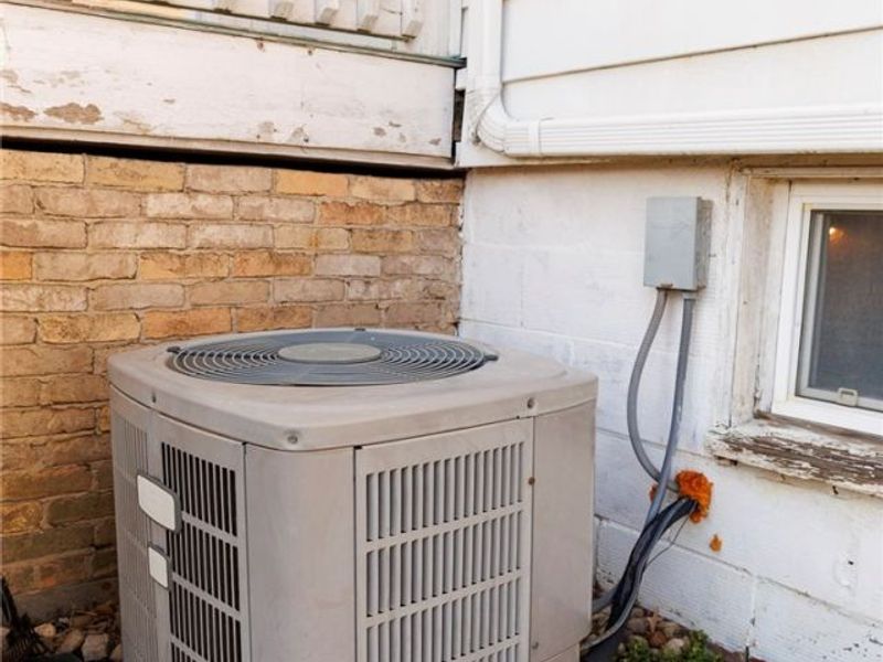 406 W Main Street , Sugarcreek, OH 44681 Photo 27