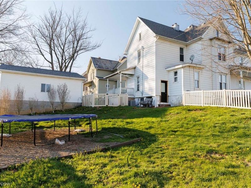 406 W Main Street , Sugarcreek, OH 44681 Photo 5