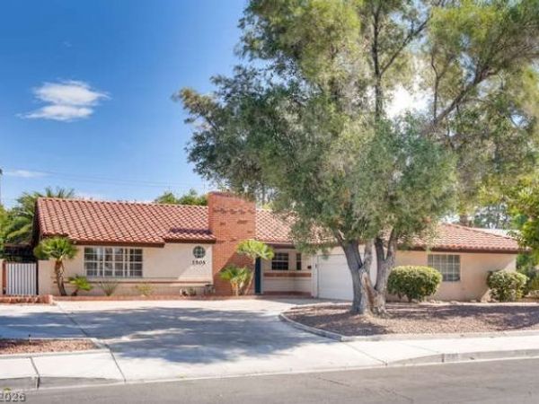 1505 Strong Drive , Las Vegas, NV 89102