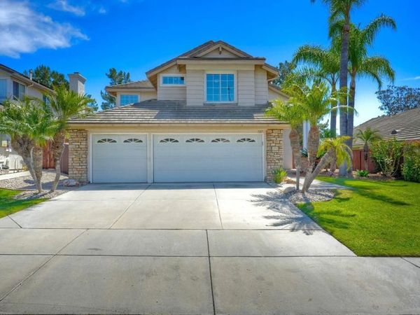 727 Pebble Beach Drive, San Marcos, CA 92069