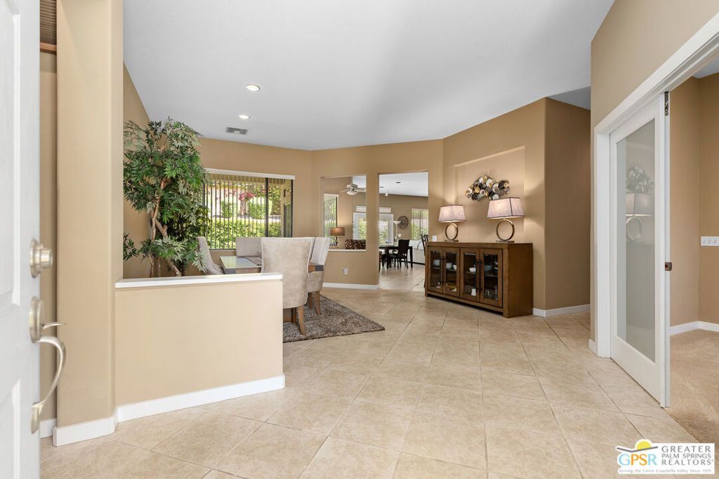 9 San Marino Circle, Rancho Mirage, CA 92270 Main Photo