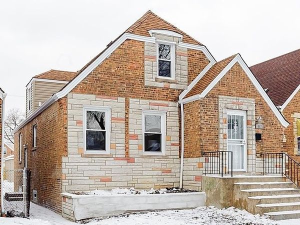 10032 S Calumet Avenue , Chicago, IL 60628