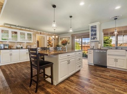 1084 Eastburg Ct, Ripon, CA 95366 Photo