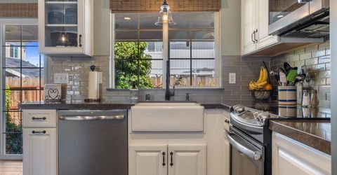 1084 Eastburg Ct, Ripon, CA 95366 Photo