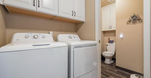 1084 Eastburg Ct, Ripon, CA 95366 Photo