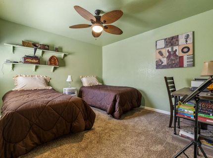 1084 Eastburg Ct, Ripon, CA 95366 Photo