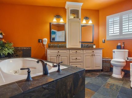 1084 Eastburg Ct, Ripon, CA 95366 Photo