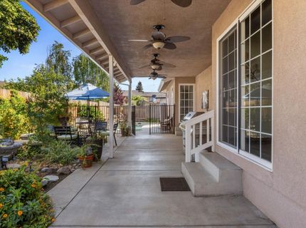 1084 Eastburg Ct, Ripon, CA 95366 Photo