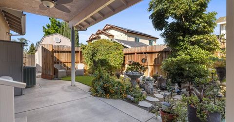 1084 Eastburg Ct, Ripon, CA 95366 Photo