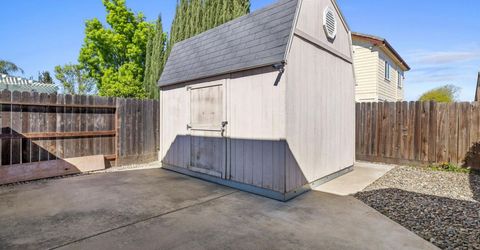 1084 Eastburg Ct, Ripon, CA 95366 Photo