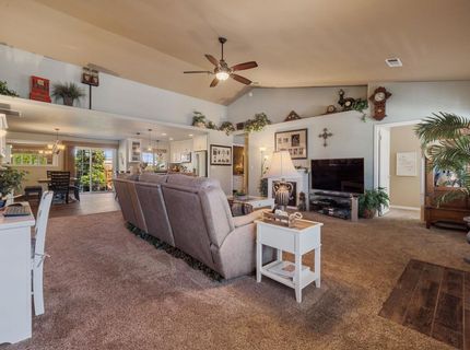 1084 Eastburg Ct, Ripon, CA 95366 Photo