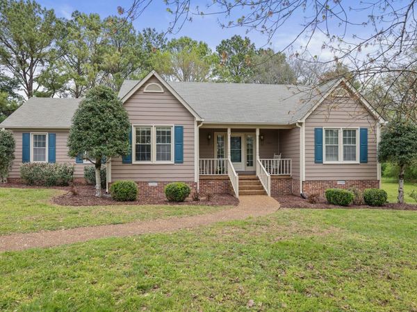 1408 Spainwood Dr, Columbia, TN 38401