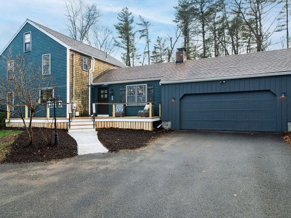757 West St, Duxbury, MA 02332