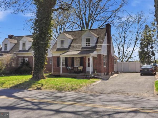 523 PLEASURE ROAD, LANCASTER, PA 17601