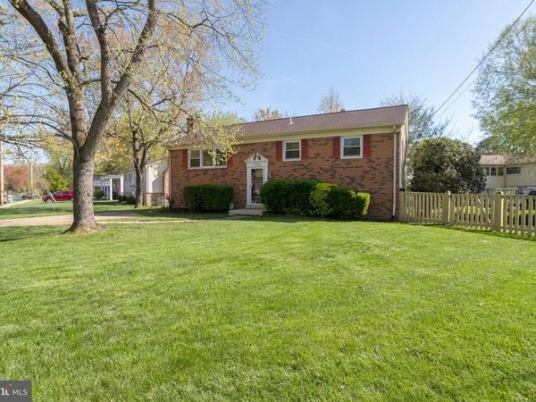 7800 HAYFIELD ROAD, ALEXANDRIA, VA 22315