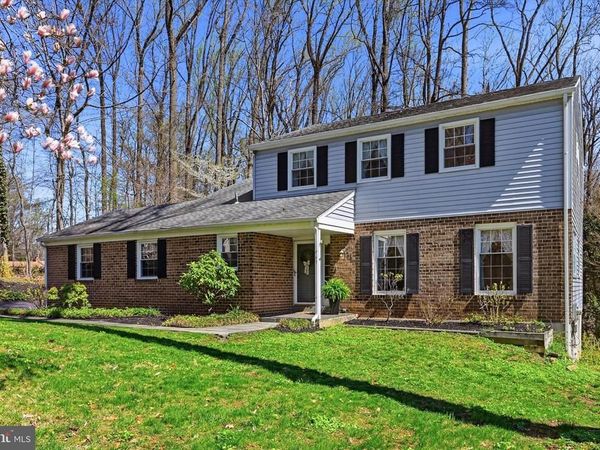 100 HIDDEN HILLS ROAD, MEDIA, PA 19063