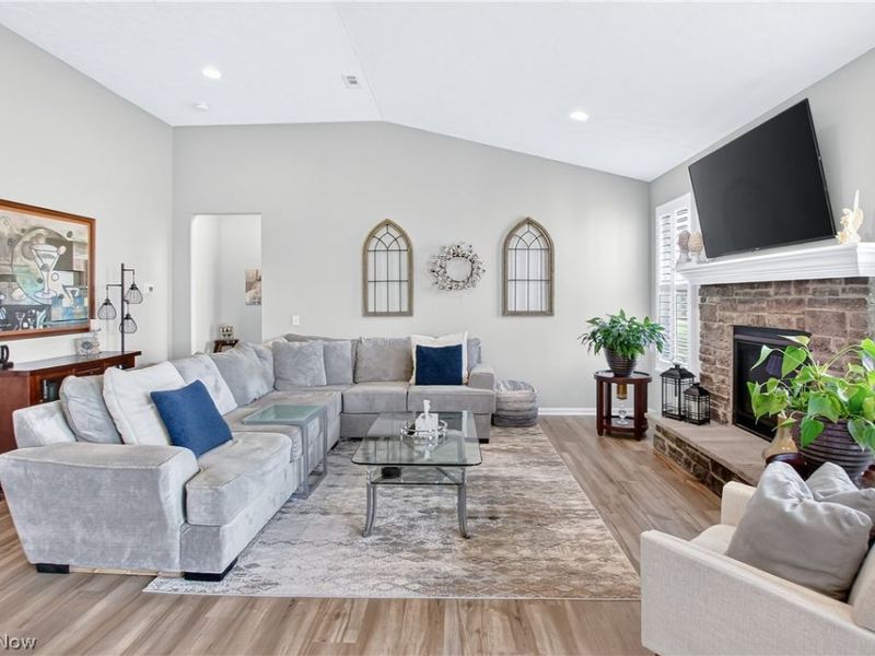 848 Cedar Crest Drive , Elyria, OH 44035 Photo 23