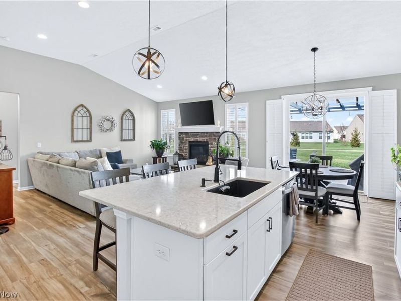 848 Cedar Crest Drive , Elyria, OH 44035 Photo 7