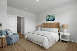 180 Broadstone Drive photo 4