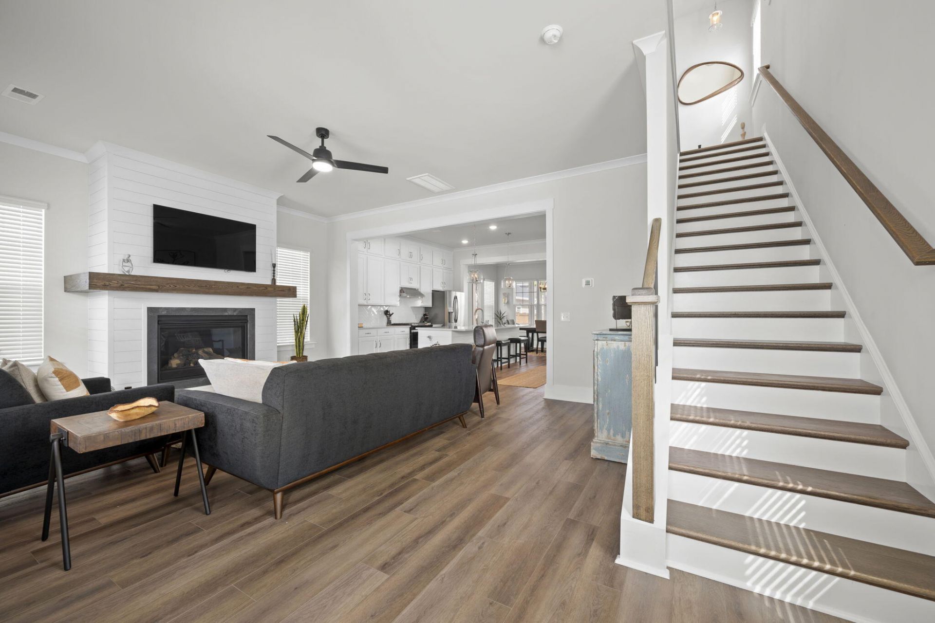 310 Eclipse Street Photo 10