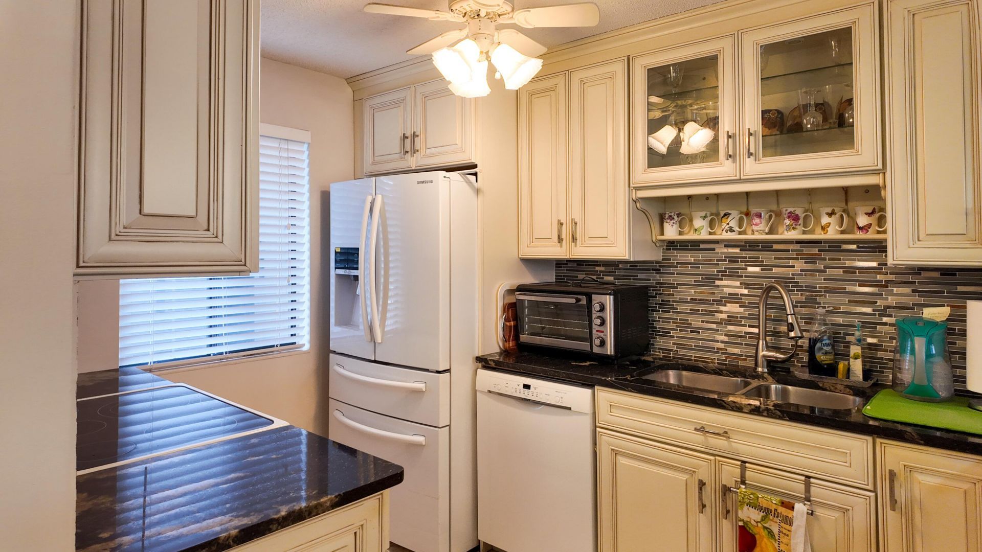 4822 Esedra Court, Unit 205, Lake Worth, FL 33467 Photo