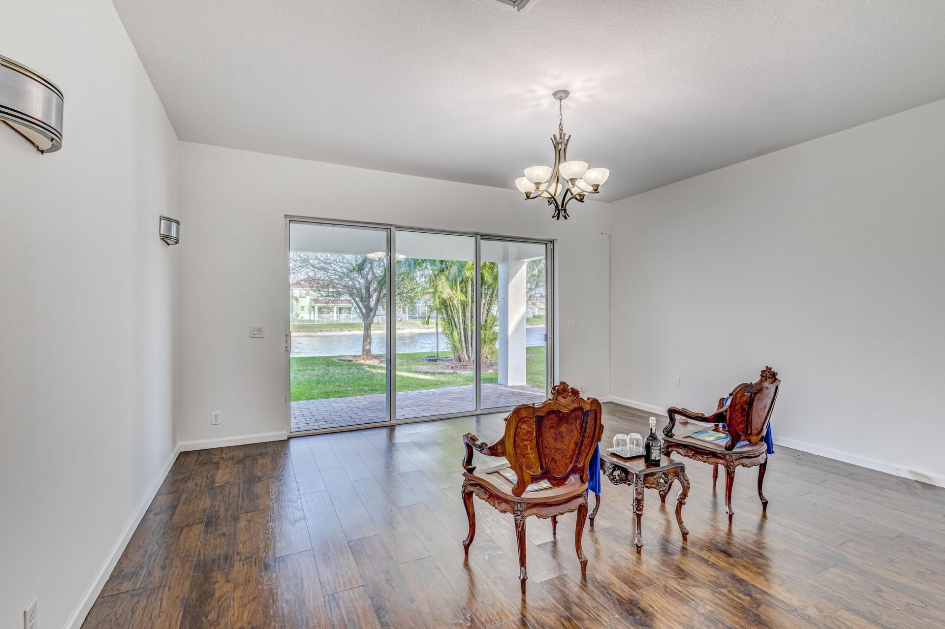 118 Palm Beach Plantation Boulevard, Royal Palm Beach, FL 33411 Photo