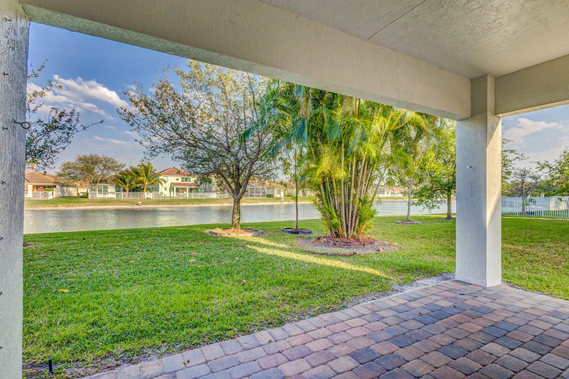 118 Palm Beach Plantation Boulevard, Royal Palm Beach, FL 33411 Photo